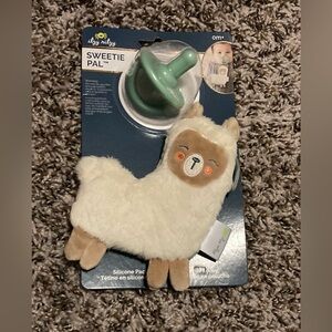 Itzy Ritzy Llama Sweetie Pal Plush Lovey and Silicone Pacifier 0+M Baby Binky